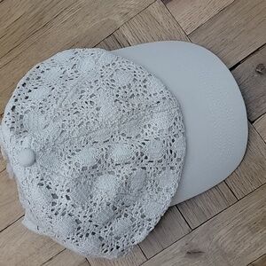 GAP/CROCHET HAT